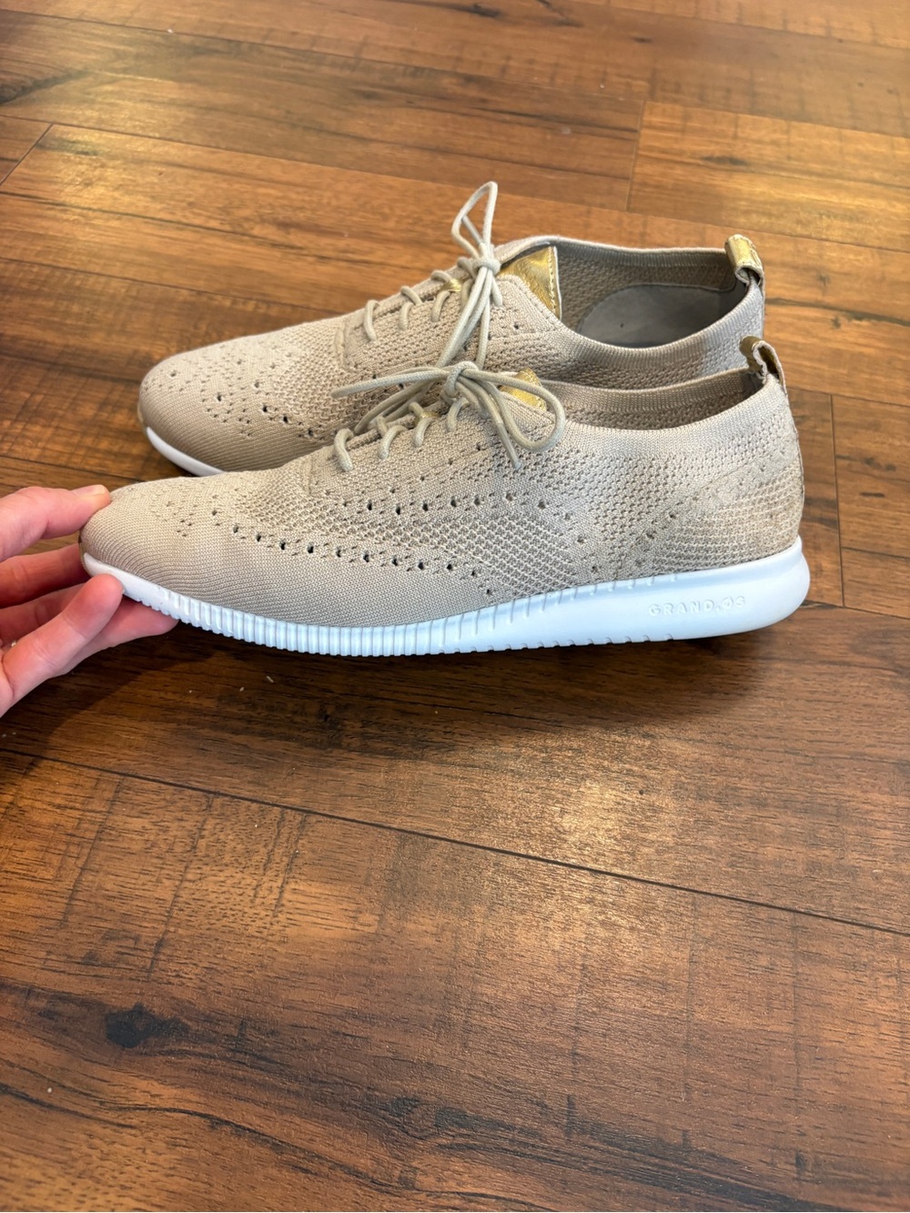 Cole Haan Women's 2.Zerogrand Stitchlite Wingtip Oxford Shoes Size 9.5 Gold Tan